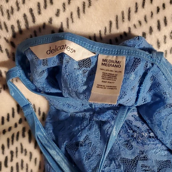 Blue nightie - Picture 7 of 7